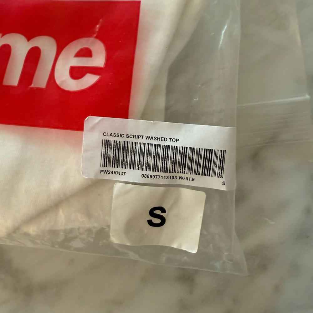 SUPREME CLASSIC SCRIPT WASHED S/S TOP WHITE Sz S - Picture 4 of 4